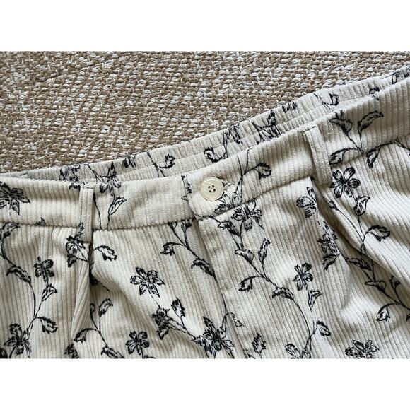 CORDUROY FLORAL MIDDLE WAIST WIDE LEG TROUSERS CURVE & PLUS OXL - Picture 2 of 8